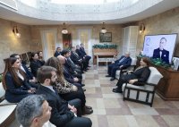 “Ədibin Evi”ndə Ümummilli Lider Heydər Əliyevin anım günü münasibətilə Balaxanı neftçiləri ilə görüş keçirilib