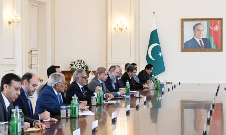 Azərbaycan Prezidenti İlham Əliyevin Pakistanın Baş naziri ilə geniş tərkibdə görüşü olub