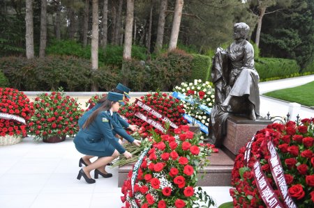 Akademik Zərifə Əliyevanın anadan olmasının 102-ci ildönümünə həsr olunmuş tədbir keçirilmişdir 