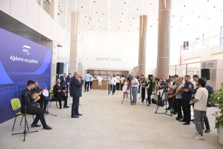 Bakıdan Ağdama 32 ildən sonra ilk sərnişin qatarı yola düşüb