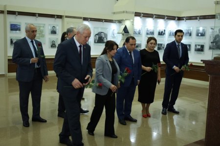 “Xatirələrdə yaşayan Lider” adlı tədbir keçirilib