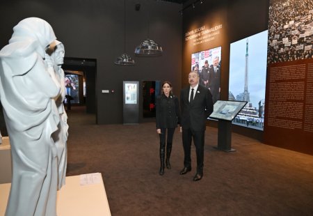 Prezident İlham Əliyev Xocalı Soyqırımı Memorialının açılışında iştirak edib