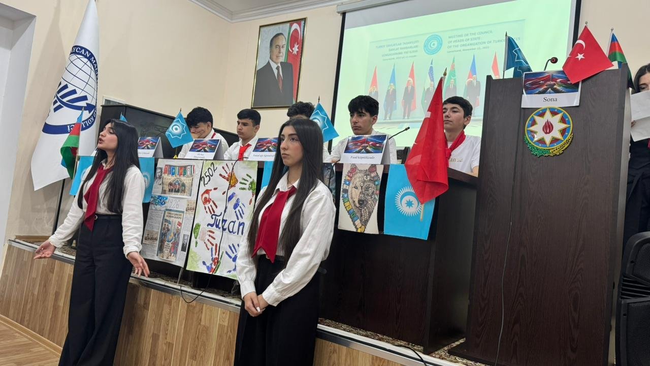 Azərbaycan Maliyyə-İqtisad Kollecində Birinci Türkoloji Qurultayın 100 illik yubileyinə həsr olunmuş möhtəşəm tədbir keçirildi